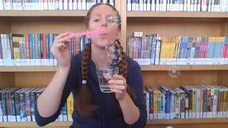 Download lagu Sing Along: Hello Bubbles with Amy mp3