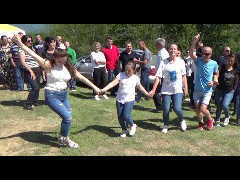 Kolo za sestre Vildanu i Sumeju - Posestra - Granje bend