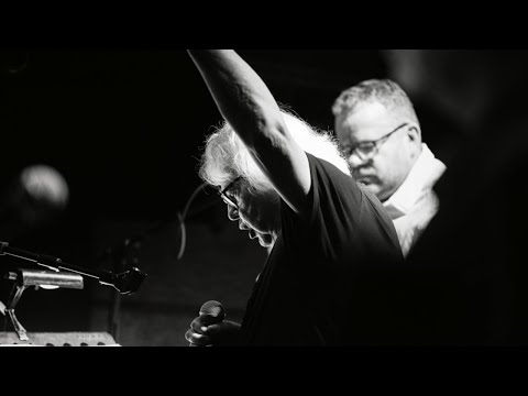 Vladimír Mišík – Šmajdák a ploužáky (fotoklip z koncertu 24/11/2019)