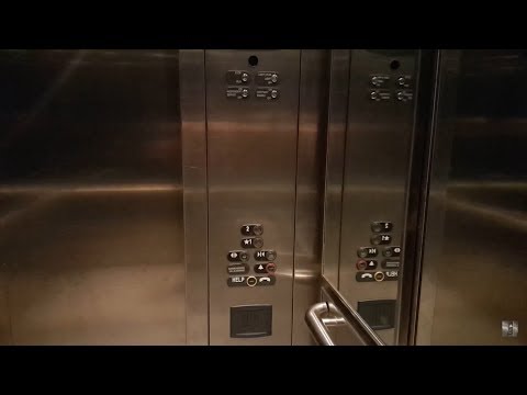 ThyssenKrupp Hydraulic Elevator @ H&M - Calhoun Square - Minneapolis, MN