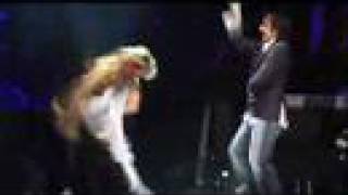 Ojos de Brujo - Techari Live "Bialores" - Flamenco Dancing