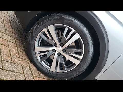 Peugeot 3008 HYBRID2 PHEV 225bhp Allure - Image 2