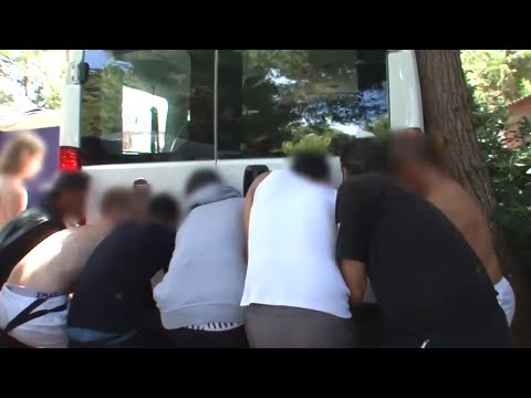 Les vacances commencent mal