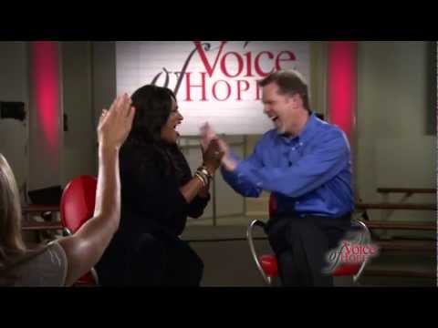 700 Club Promo, August 29, 2012 - Relationship Red Flags & Green Lights - CBN.com