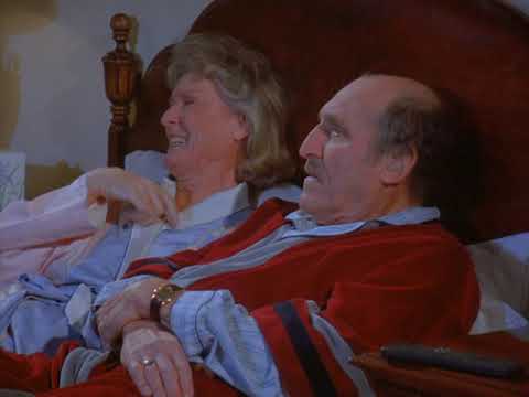 Seinfeld Uncle Leo thinks everyone is an anti-Semite