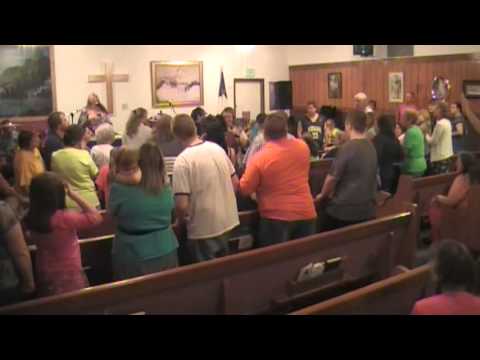 gateway tabernacle service 4/30/13 part 2-the sloan family minister in song and prayer