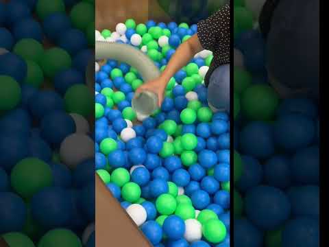 取り外し可能なプールの囲いの掃除