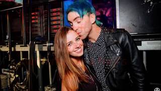 All Time Low - Fools Holiday (Lyrics)