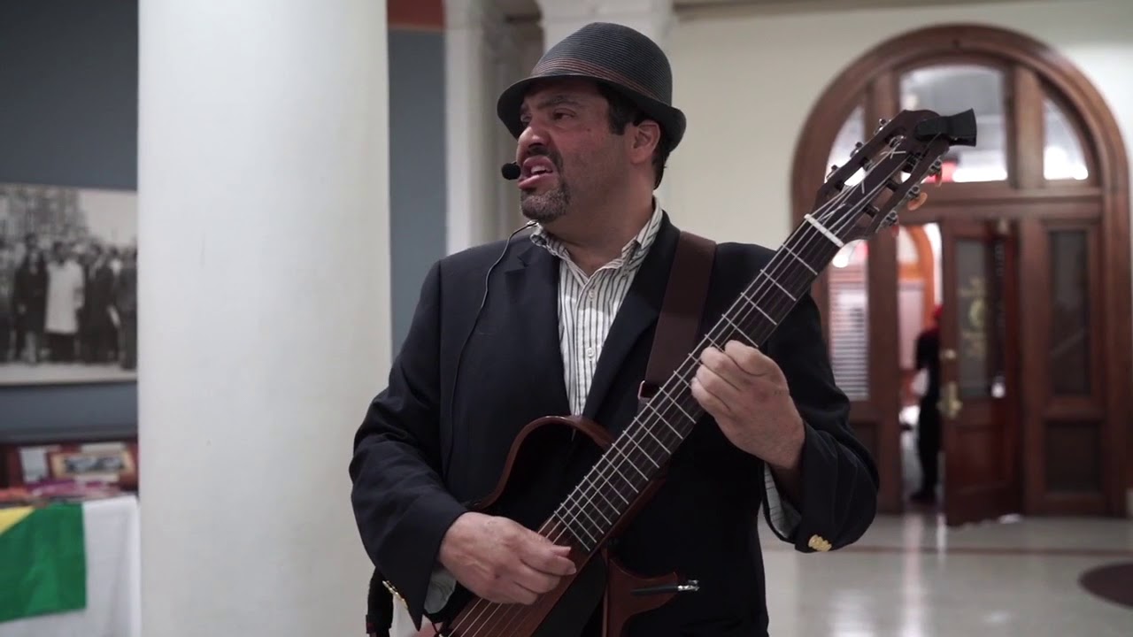 Promotional video thumbnail 3 for Alex Bossanova