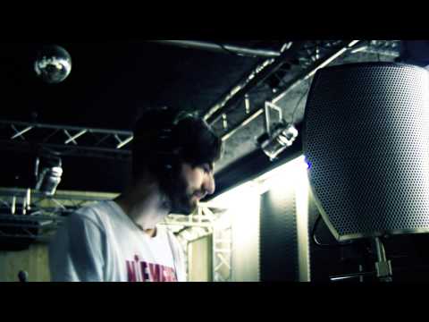 Vollkommen Egal - Unterm Durchschnitt