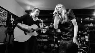 Amandine Bourgeois - Back to Black