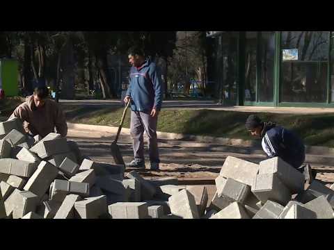 Avanza el adoquinado en el Parque de Villa Nueva