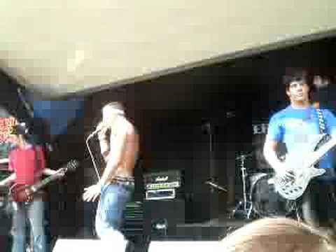 Silence of a Silhouette - Give Me a Sign LIVE Warped Tour