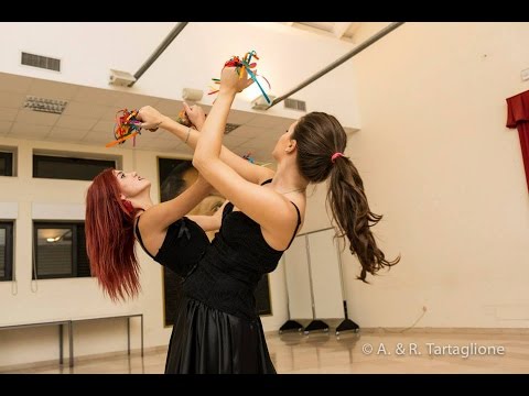 il ballo della tammurriata