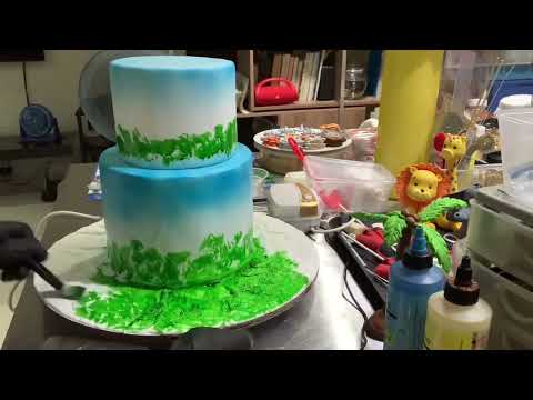 Safari cake part3.  Frosting, Cake cover with fondant , Airbrushing / paint brush techniques