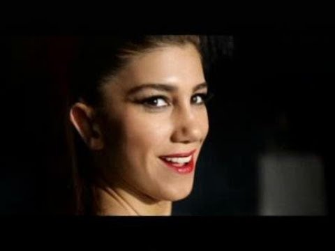 Nadide Sultan - Olmadı Gitti (2010)