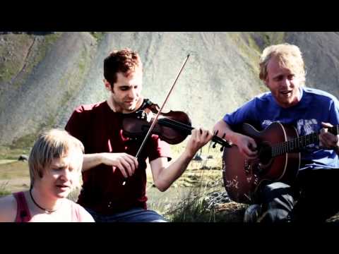 Árstíðir - Ljóð í sand [Live]