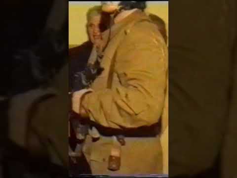 Ceausescu s-a uitat fix in ochii militarului si i-a cerut sa moara impreuna cu Elena - Craciun 1989