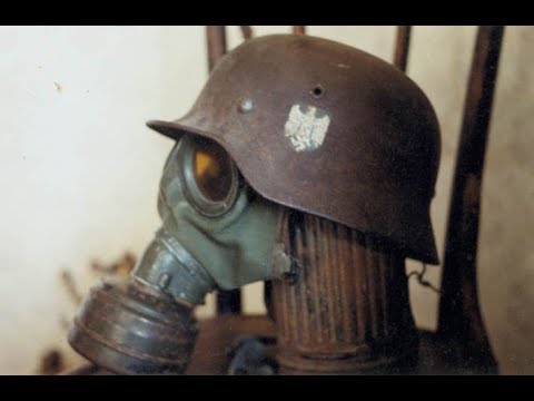 How black diggers handle WW2 explosives.