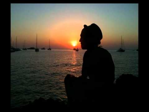 SAE ft DI SMOKING FYAH - GANJAMAN - CRITICAL LIFE 2011