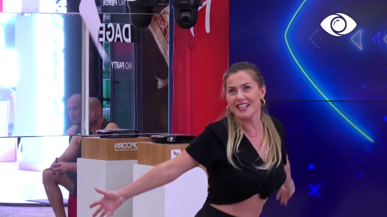 Udhëtim përmes historisë mijëra vjeçare! Banorët, fotosesion mbi sixhadet e Pierre Cardin Home