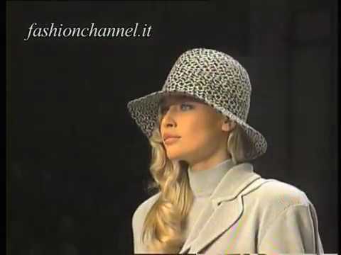 "Christian Dior" Autumn Winter 1994 1995 Paris 3 of 8 pret a porter woman by FashionChannel
