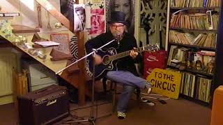 Rod Stewart - Ain't Love A Bitch - Acoustic Cover - Danny McEvoy