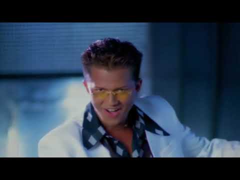 Charlie Zaa - Derrumbes / Por Qué Eres Así (Video Oficial)