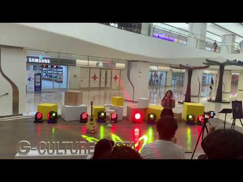 Iris Hwang from KPOP Star in COEX Mall 190927 G Culture Festa Blank Space by Taylor Swift (Cover)