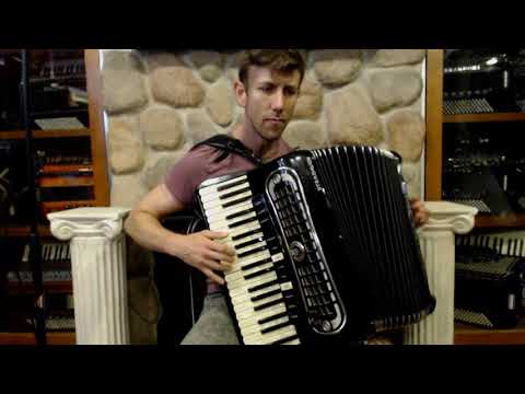 2885 - Black Stradavox Tone Chamber Piano Accordion LMMM 41 120 $1999