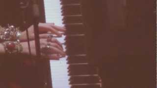 Flo Morrissey - If you can't love this all goes away (HibOO Live Sessions #1 - Café de la Danse)