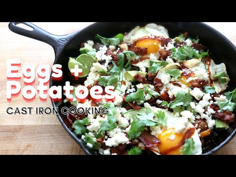 BREAKFAST IN ONE CAST IRON SKILLET