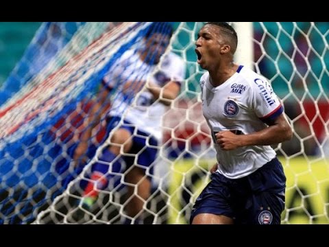 Bahia 3 X 0 Paysandu. Gols de Danilo Pires, Hernane e Regis. (3/6/2016)
