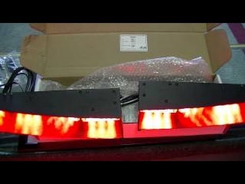 Star Phantom ULB24 Split Visor Lightbar (Close-Up)