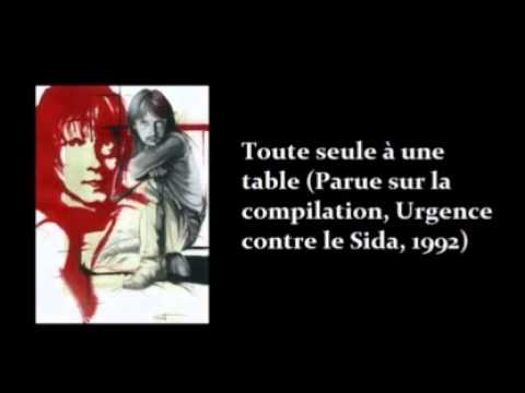 Video thumbnail for Toute seule � une table