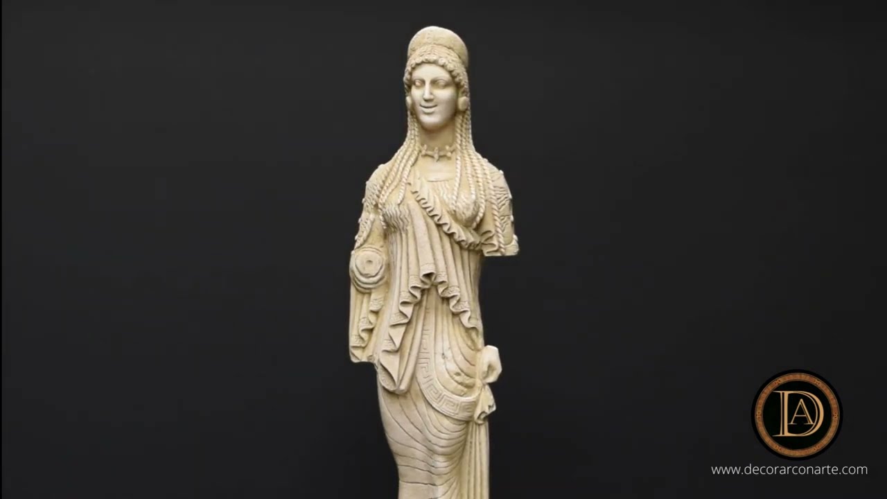Koré, escultura griega arcaica. 59 cm.