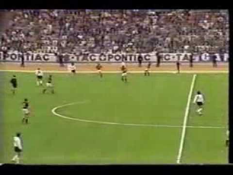 Beckenbauer v Russia | Euro '72