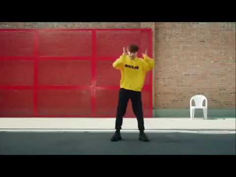 #Lay #LayZhang #ExoLay #张艺兴 H&M x Yixing