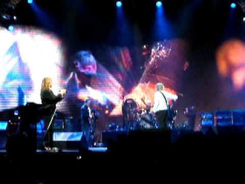 Led Zeppelin - Dazed and Confused - Live - O2 London - 10th December 2007