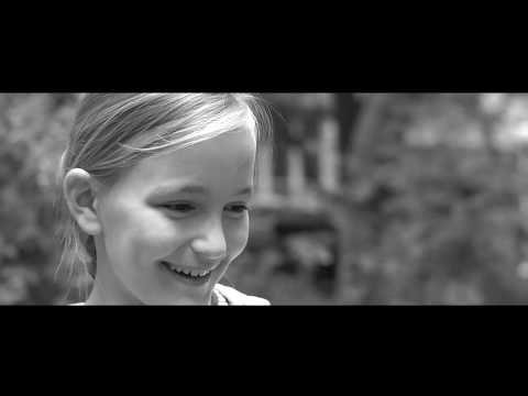 Mookie - Детство\Detstvo (Official Video 2019)