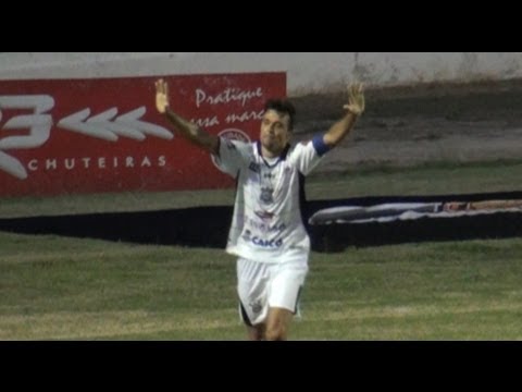 Corintians vence Baraúnas e está na final do Potiguar 2013