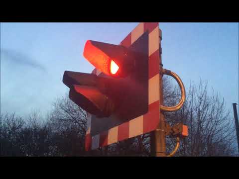 Lolham Level Crossing (Cambs) Thursday 05.04.2018