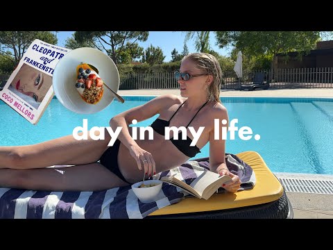 a day in my life in portugal | what i eat, reading & chit chat