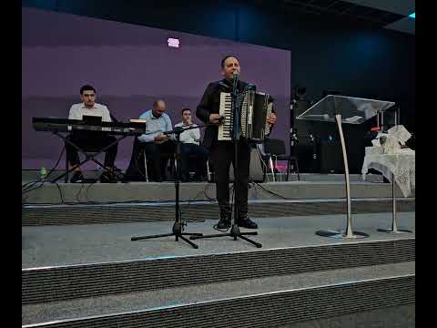 Fr Petrica Din Barbulesti , colaj doina, si mie dor de acasă