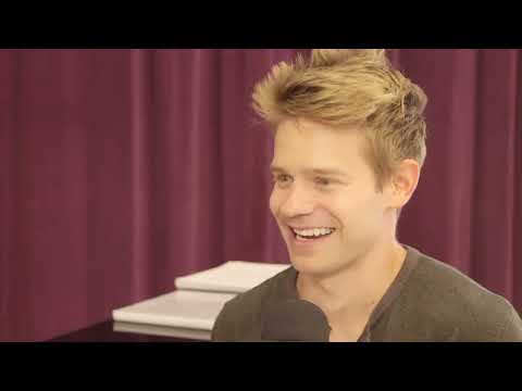 Back to the Banner- Andrew Keenan-Bolger Is Warming Up His Vocal Chords for New NEWSIES Song!