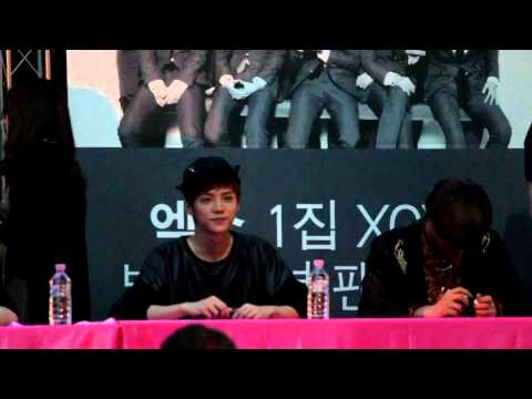 [Fancam] 130616 Luhan at Incheon Fansign