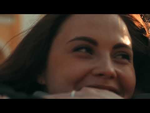 Crvena jabuka - Za jedan zagrljaj (Official Video)