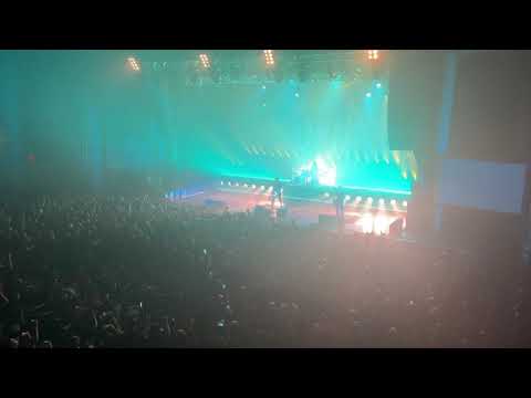 Gojira - The Chant (crowd rowing) Orlando 2021