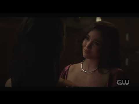Nancy Drew 3x10 Bess and Addy kiss you re pretty great