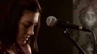 Passenger - Let Her Go (Boyce Avenue feat. Hannah Trigwell)